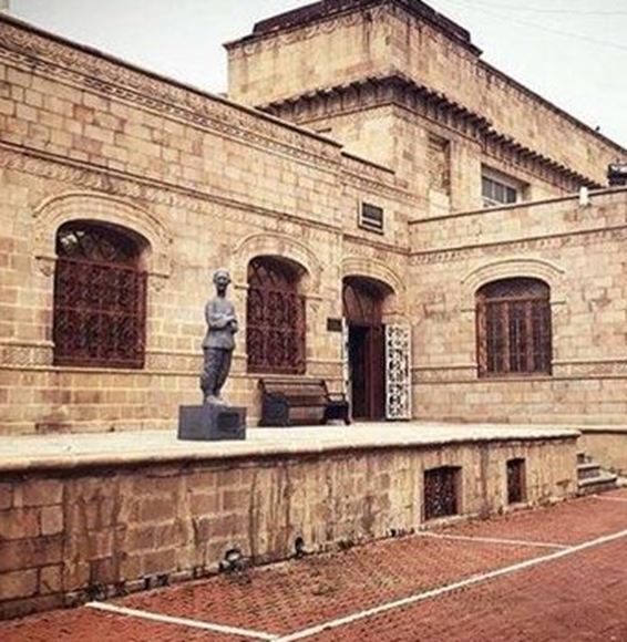 Ретка колекција карикатура у Музеју карикатуре у Табризу