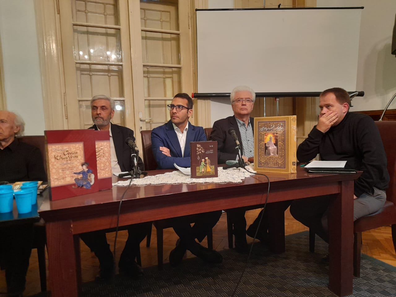 Одржано песничко вече посвећено Фердосију, Хајаму и Садију