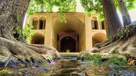 Врт Пахлеванпур и прелазак иранске баште са традиционалне на модерну структуру