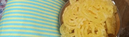 Ритуал Есфанд у Мејбоду, слатки поклон за младенце