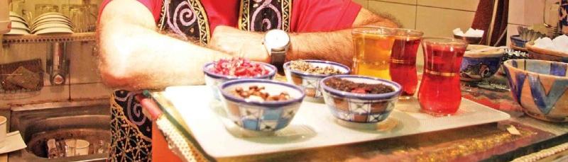 Кафана Хаџ Али Дарвиш, најмања кафана на свету у Техеранском базару